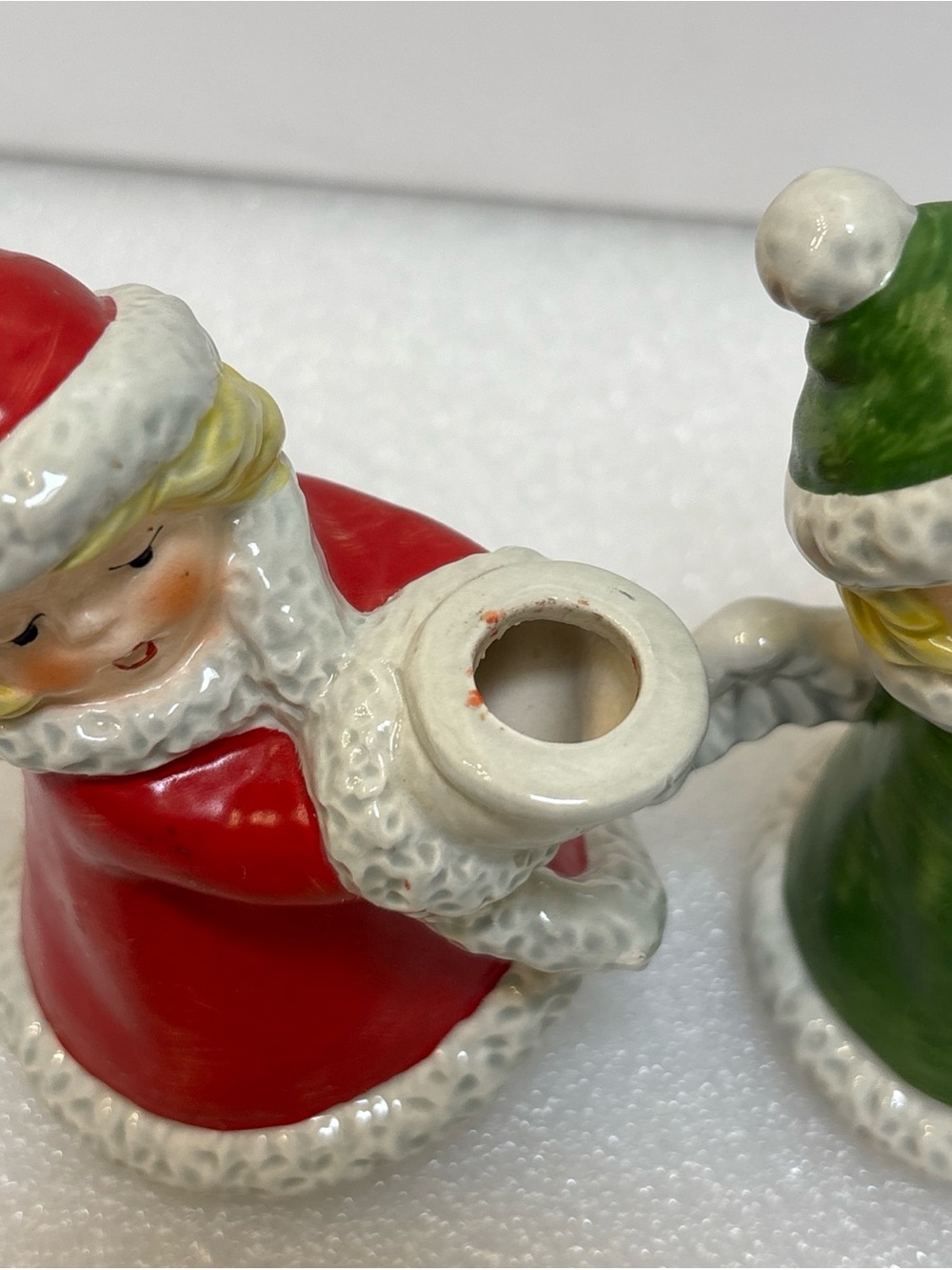 Goebel Pair of Ceramic Angel Candle Holders in Red and Green - Picture 6 of 9